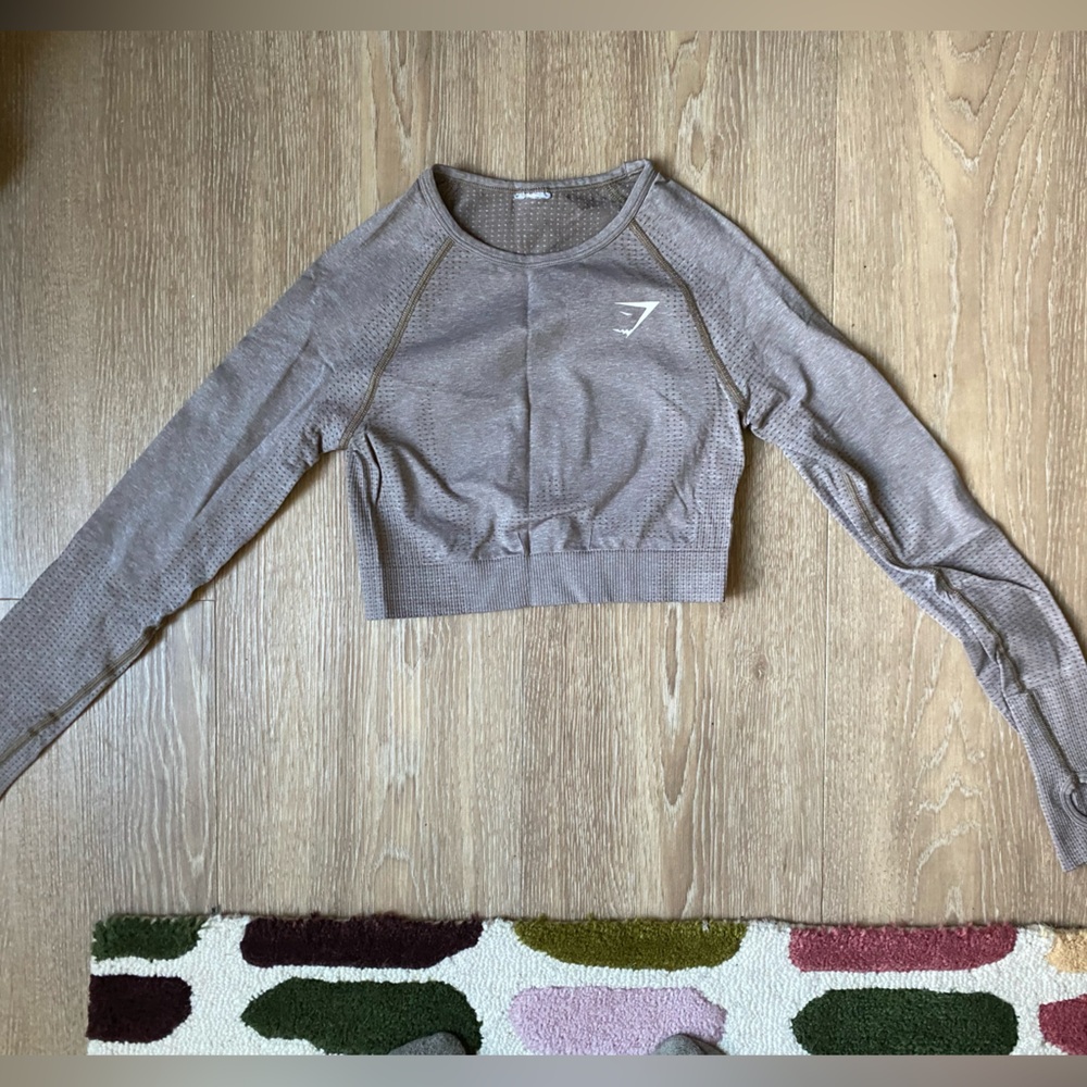Gymshark Vital Seamless Long Sleeve Crop Top in Tan